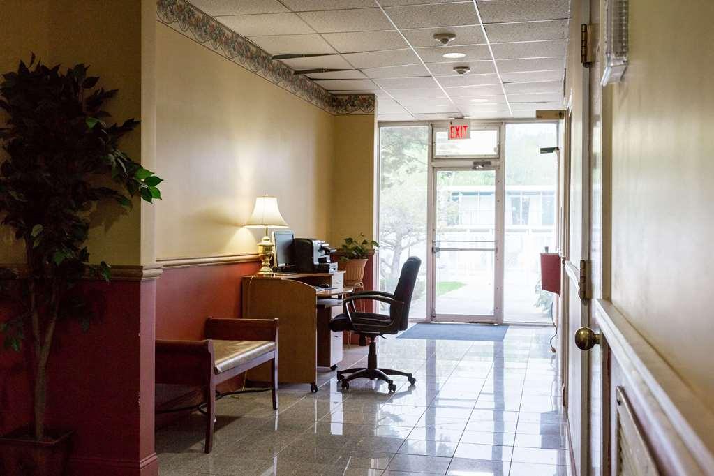 Econo Lodge Auburn Facilities photo